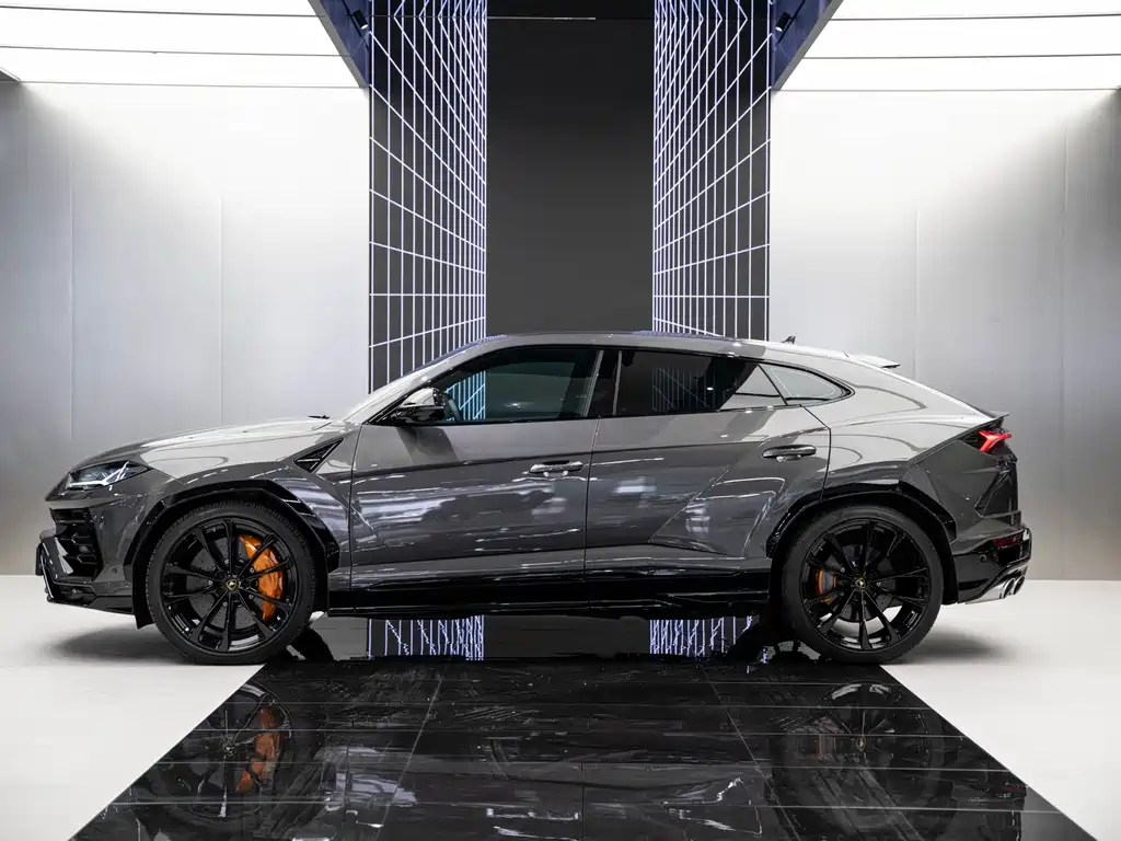 Lamborghini Urus 2022 — фото 3
