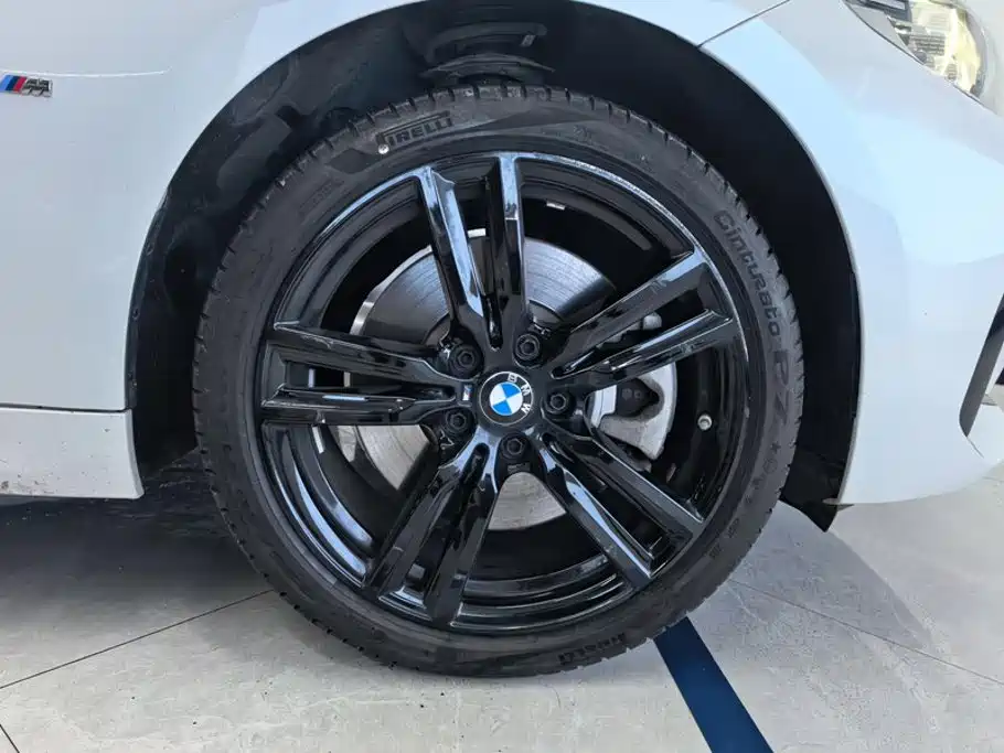 BMW 1 Series 2022