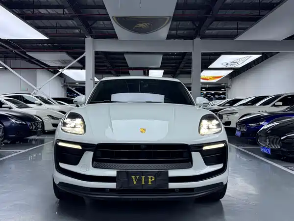 Porsche Macan 2022