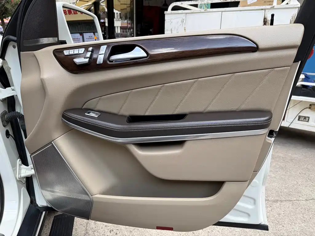 Mercedes-Benz GL-Class 2013 — фото 26