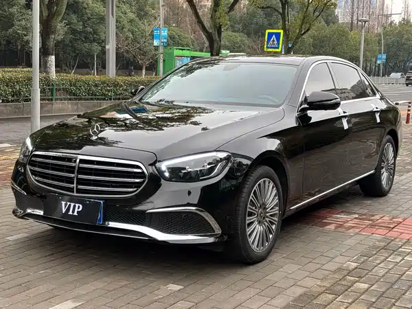 Mercedes-Benz E-Class 2023