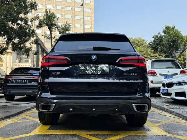 BMW X5 2022