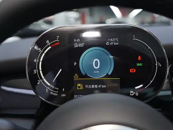 MINI MINI 2022