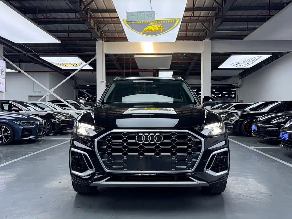 Audi Q5L 2022 — фото 2