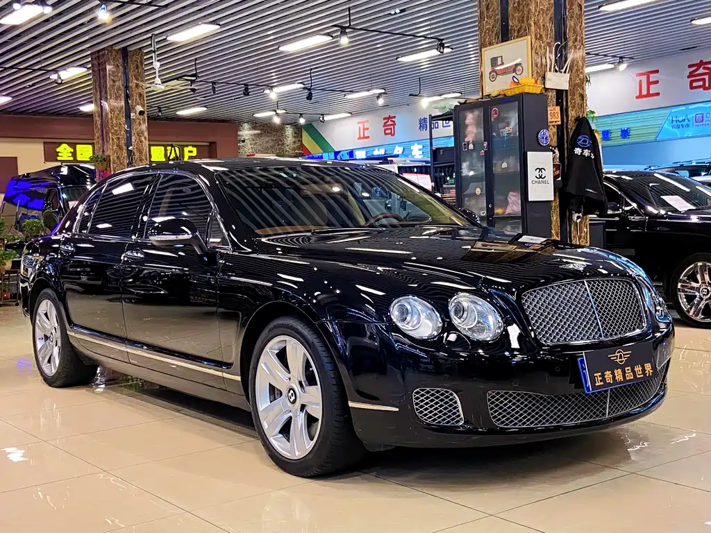 Bentley Flying Spur 2010 — фото 9