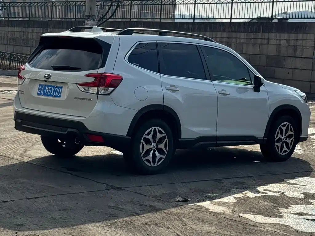 Subaru Forester 2022