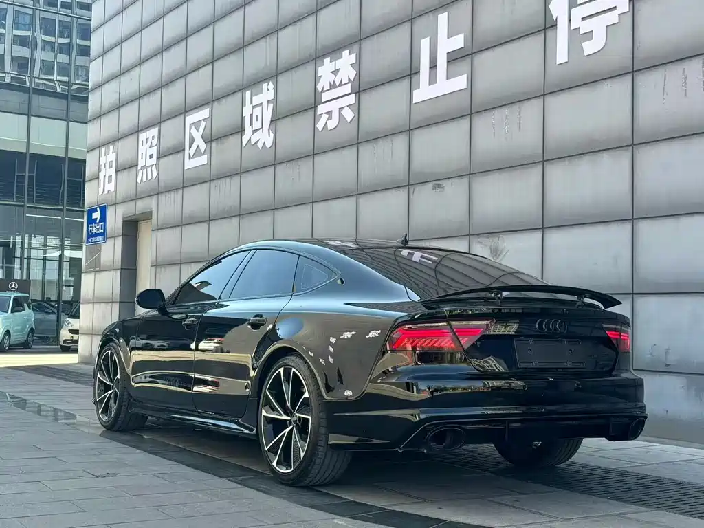 Audi A7 2016 — фото 7