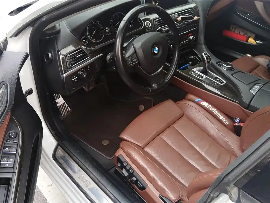 BMW 6 Series 2016 — фото 9