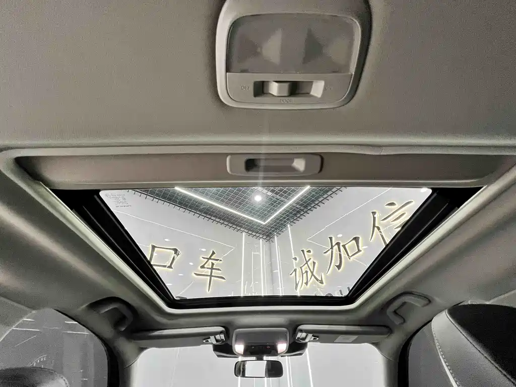 Subaru Forester 2022 — фото 16