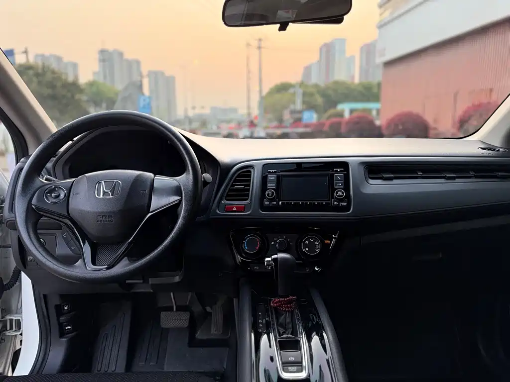 Honda Vezel 2018 — фото 17