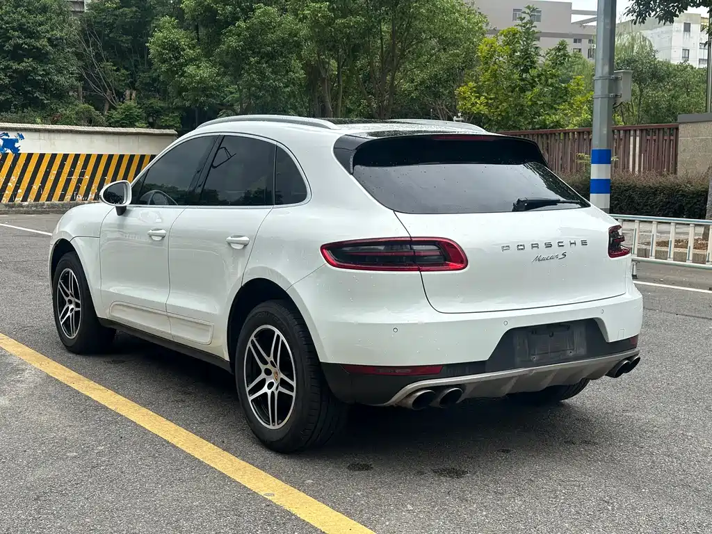 Porsche Macan 2015 — фото 7