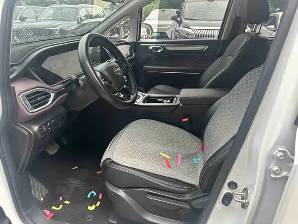 GAC Trumpchi M6 2022