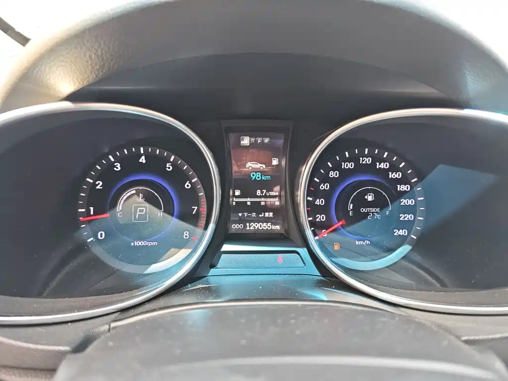 Hyundai Santa Fe 2015 — фото 9