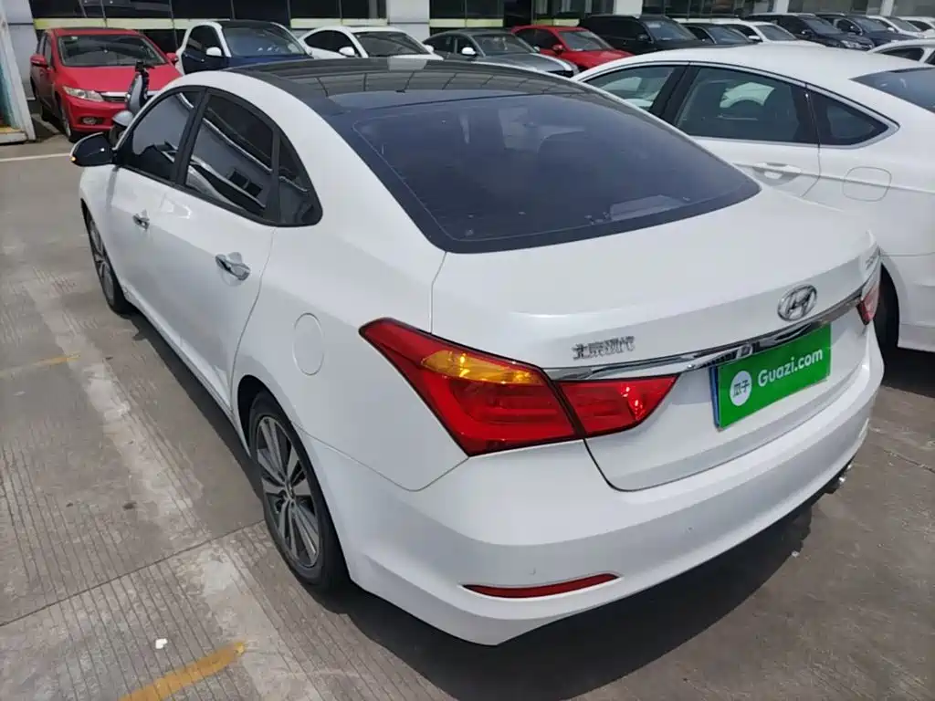 Hyundai Mistra 2016 — фото 5