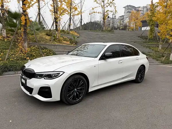 BMW 3 Series 2022