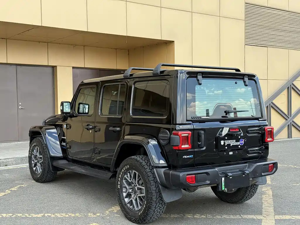 Jeep Wrangler PHEV 2021 — фото 7