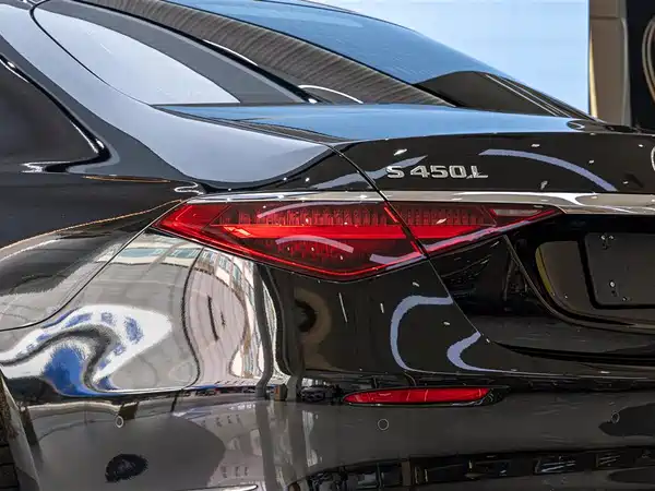 Mercedes-Benz S-Class 2021