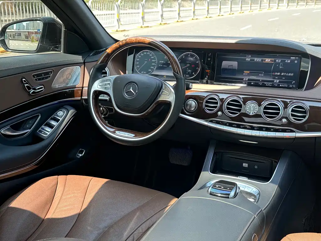 Mercedes-Benz S-Class 2016 — фото 12