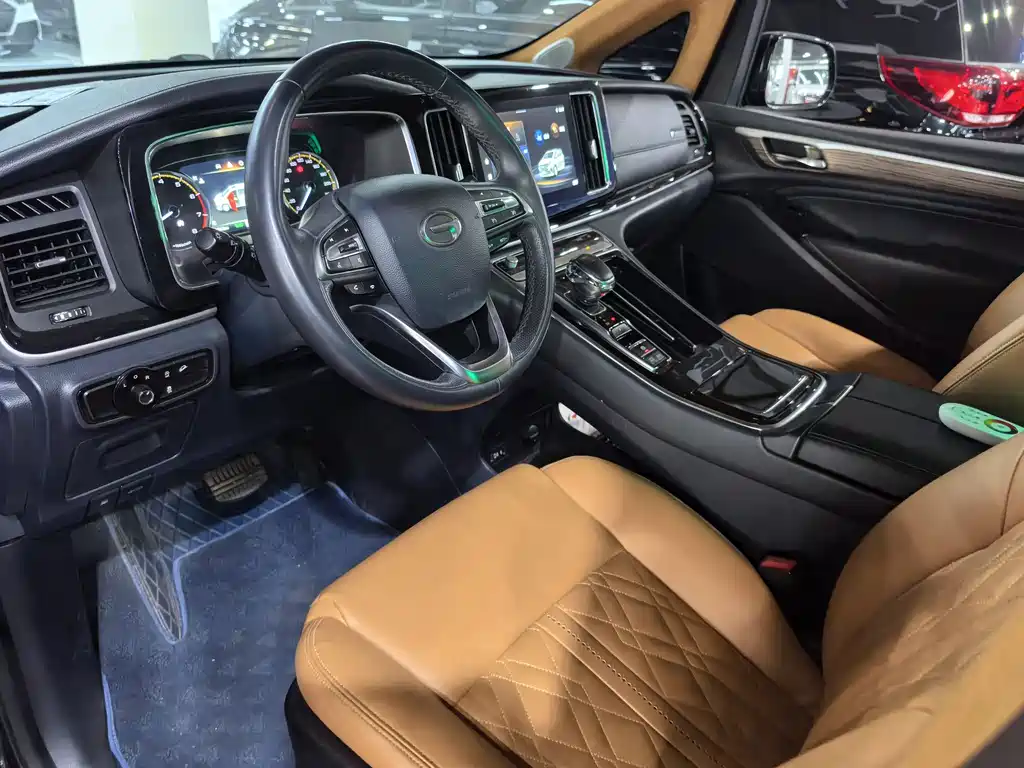 GAC Motor Trumpchi M8 2021 — фото 4