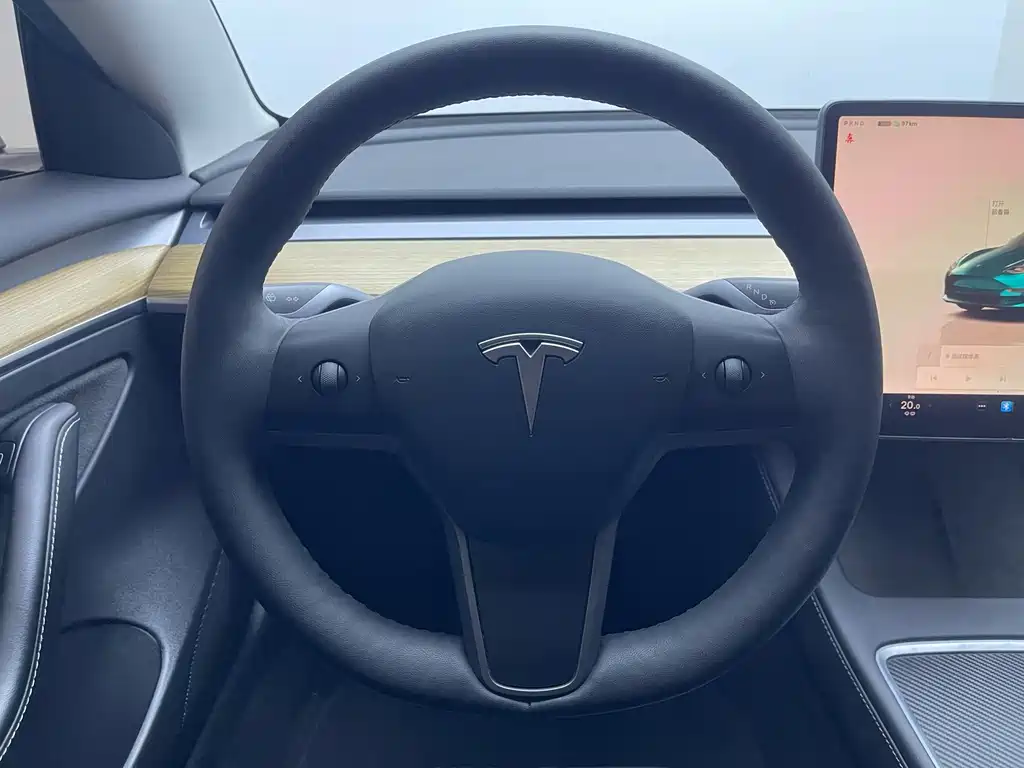 Tesla Model 3 2022 — фото 18