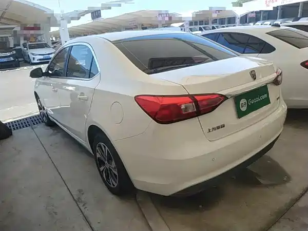 Roewe 360 2017