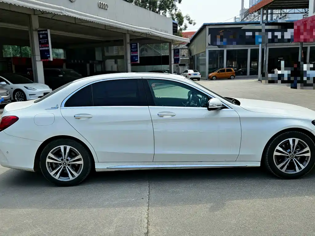 Mercedes-Benz C-Class 2016 — фото 7