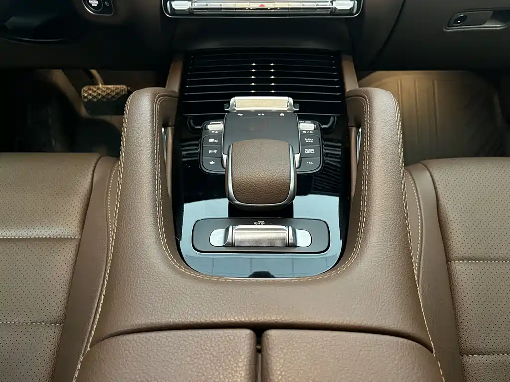 Mercedes-Benz GLE 2024 — фото 10
