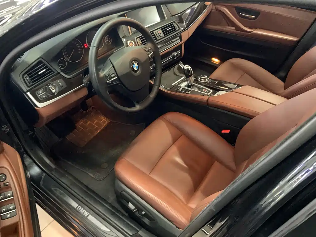 BMW 5 Series 2016
