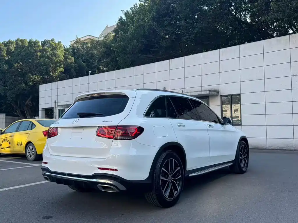 Mercedes-Benz GLC 2020 — фото 8