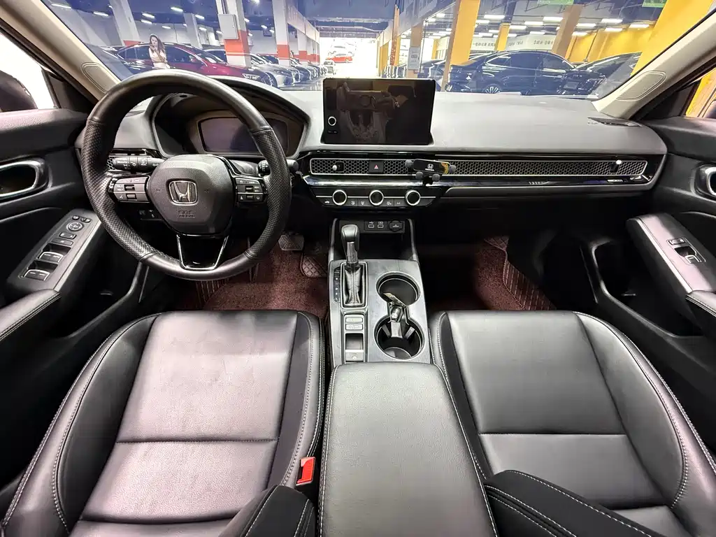 Honda Civic 2023 — фото 11