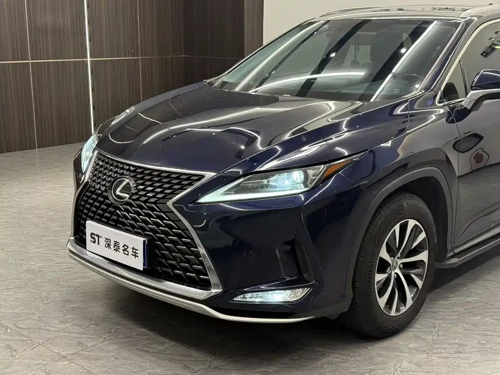 Lexus RX 2022 — фото 4