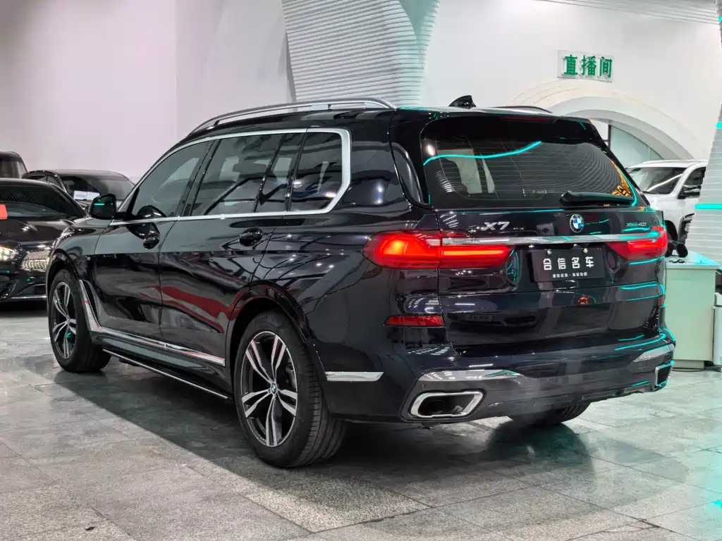 BMW X7 2022 — фото 4