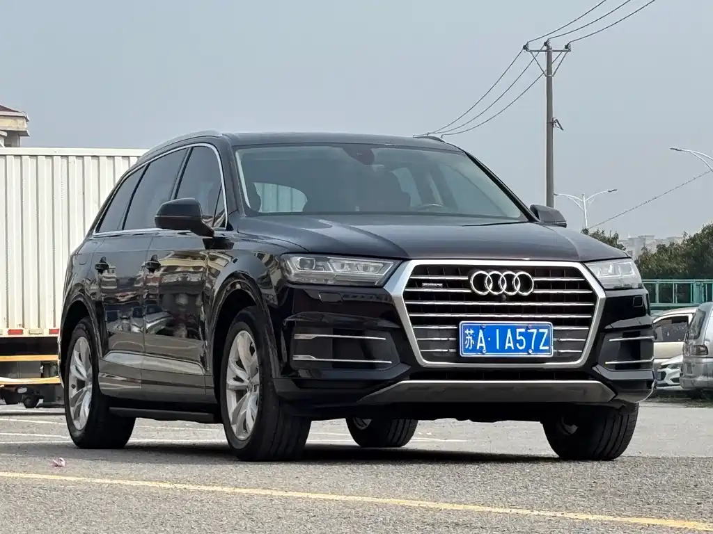 Audi Q7 2019 — фото 3