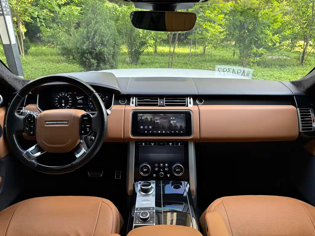 Land Rover Range Rover 2022 — фото 14