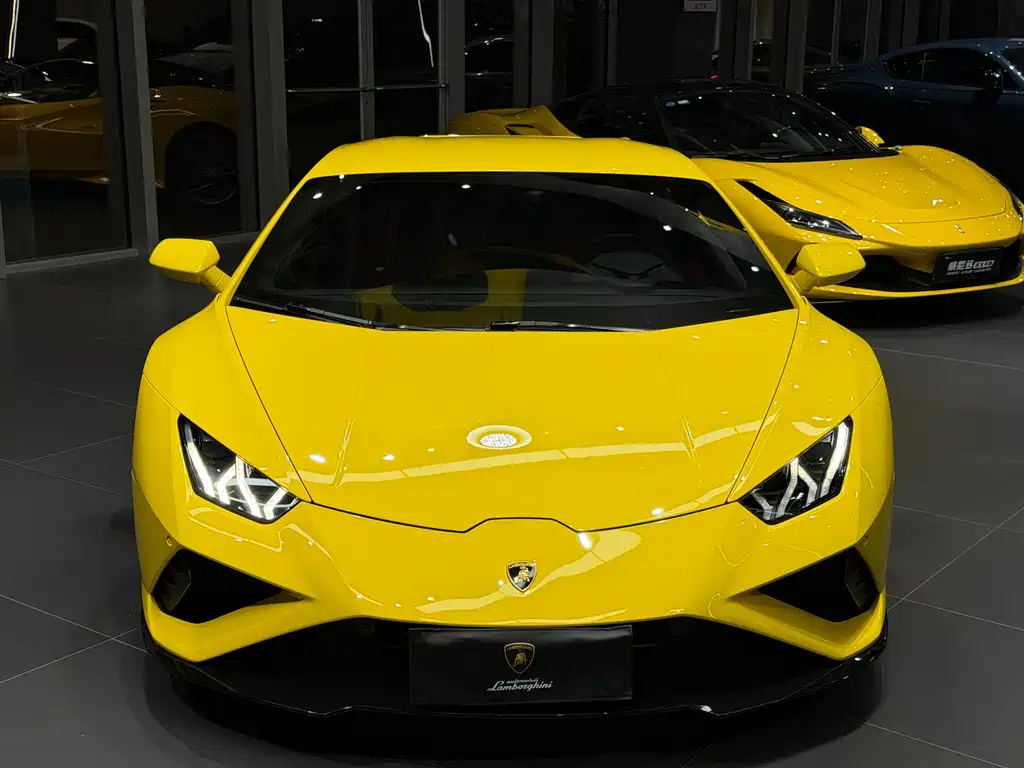 Lamborghini Huracán 2021 — фото 2
