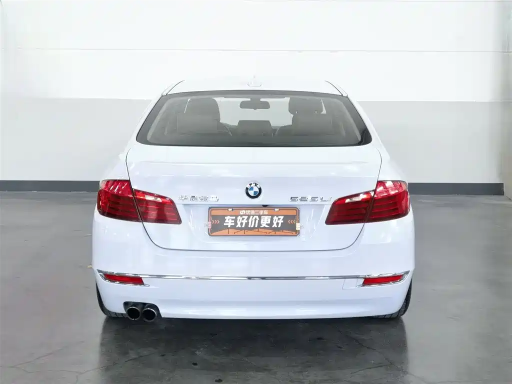 BMW 5 Series 2016 — фото 4