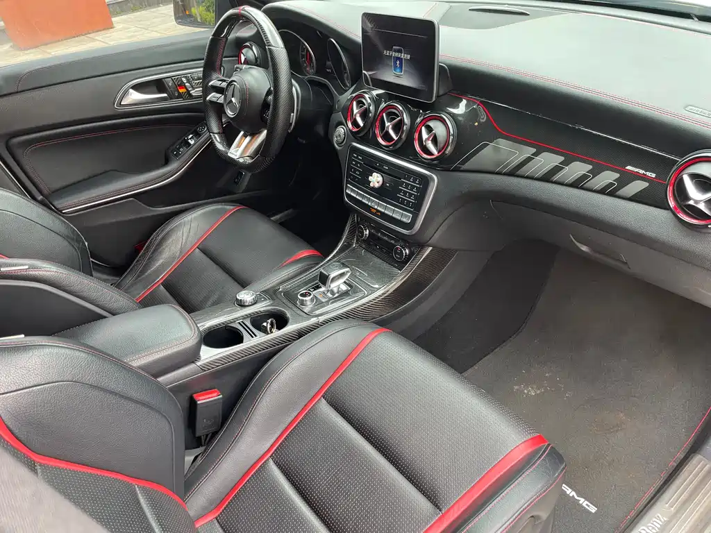 Mercedes-Benz CLA AMG 2018 — фото 8