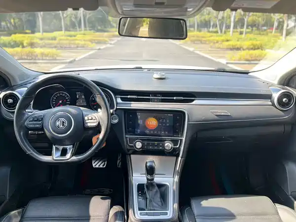 MG MG6 2017