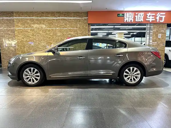 Buick LaCrosse 2013
