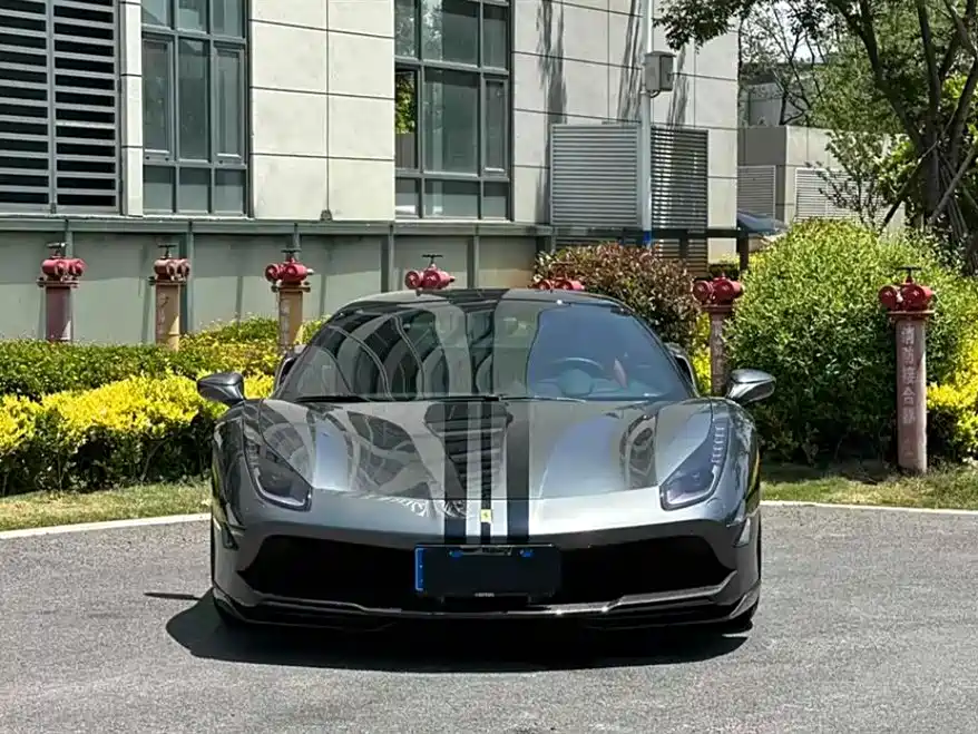 Ferrari 488 2018 — фото 3