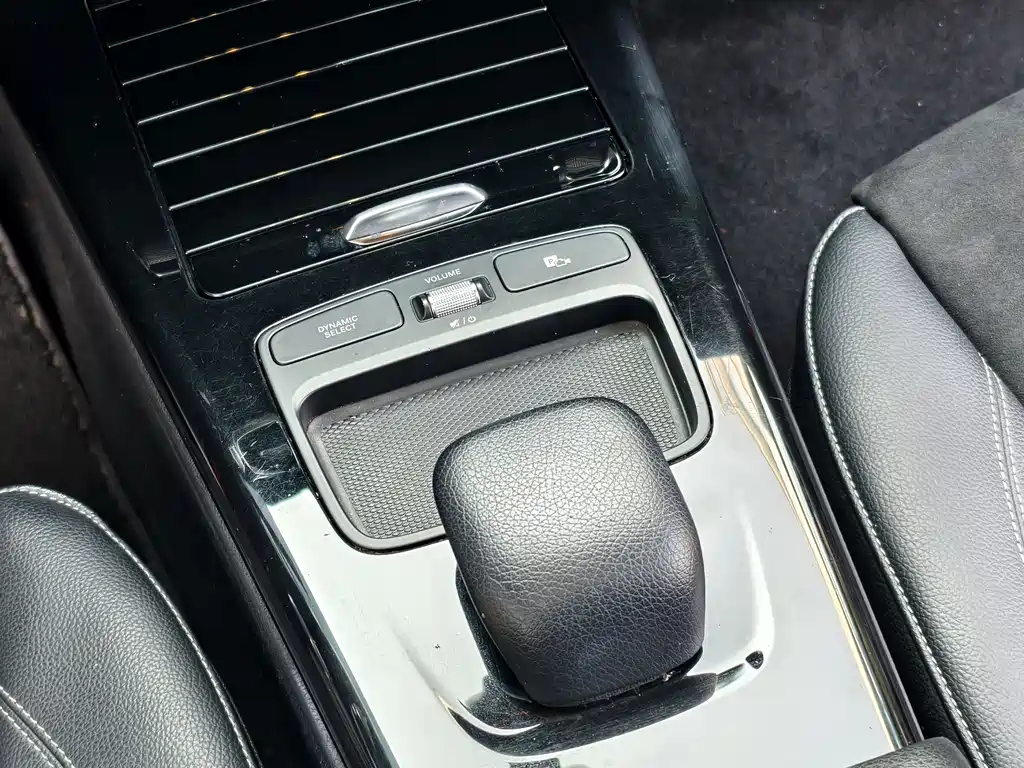 Mercedes-Benz A-Class 2019 — фото 50
