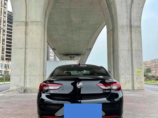Buick Regal 2018