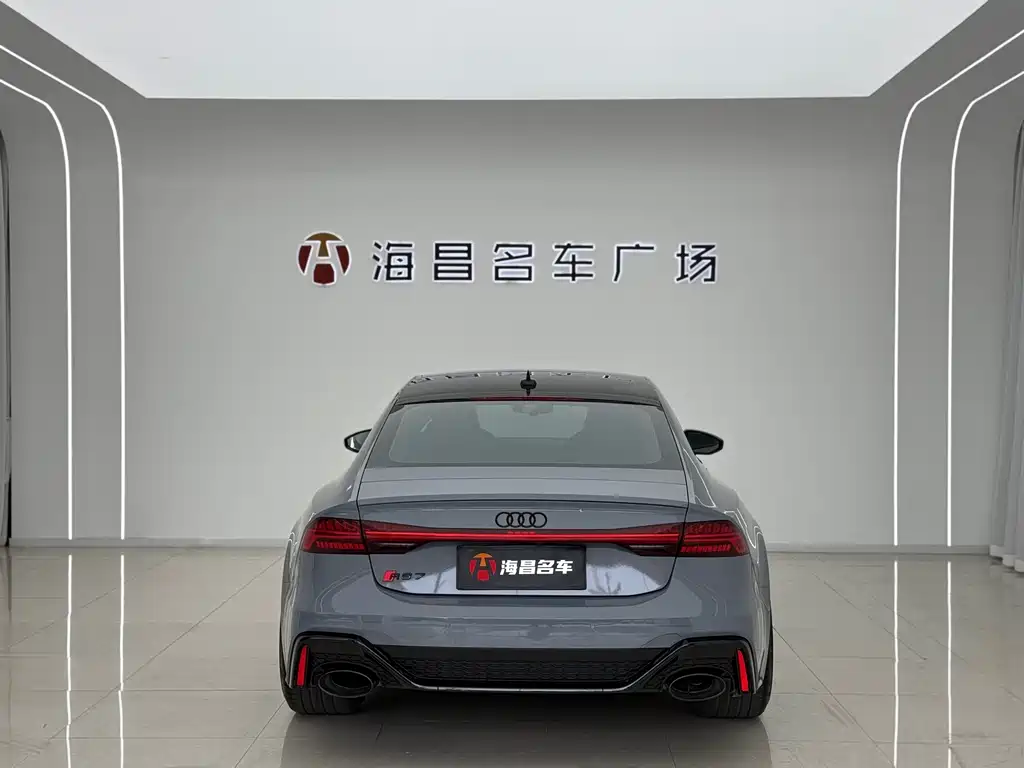 Audi RS 7 2021 — фото 8