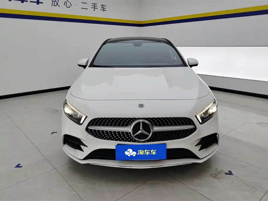 Mercedes-Benz A-Class 2020 — фото 2