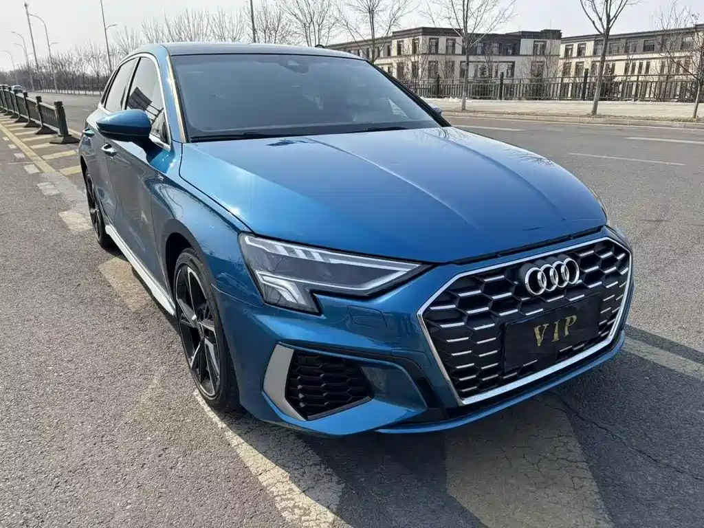 Audi A3 2023 — фото 3