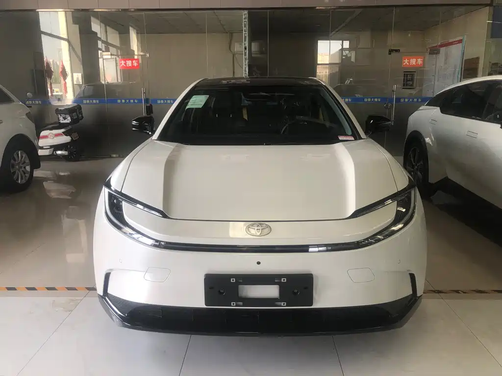 Toyota bZ5 2026