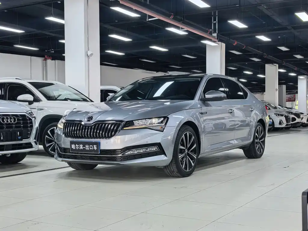 Skoda Superb 2023