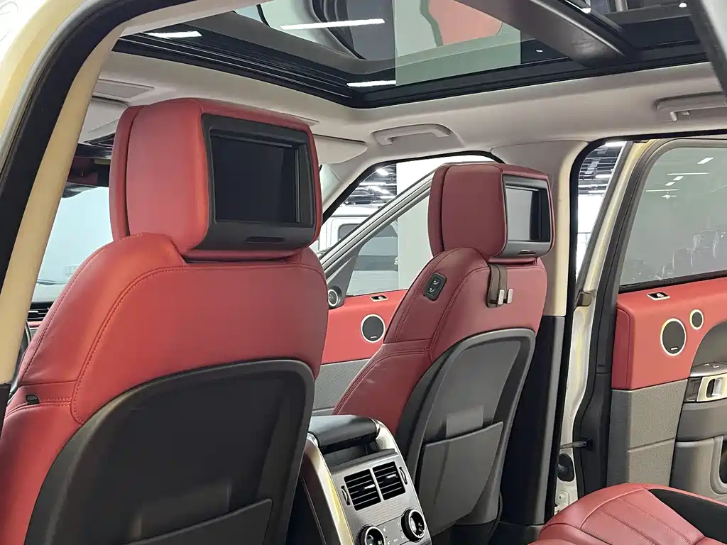 Land Rover Sport 2022 — фото 27