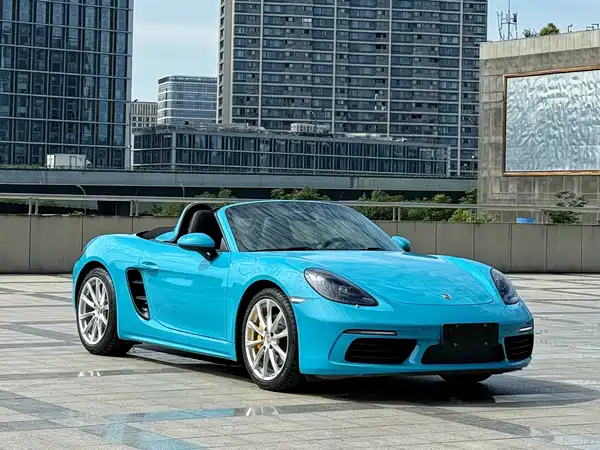 Porsche 718 2016