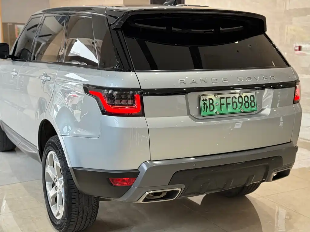 Land Rover Sport PHEV 2021 — фото 19